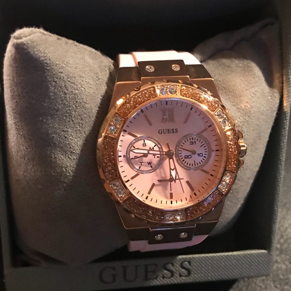 Guess Accessories - Guess Watch.. worn once